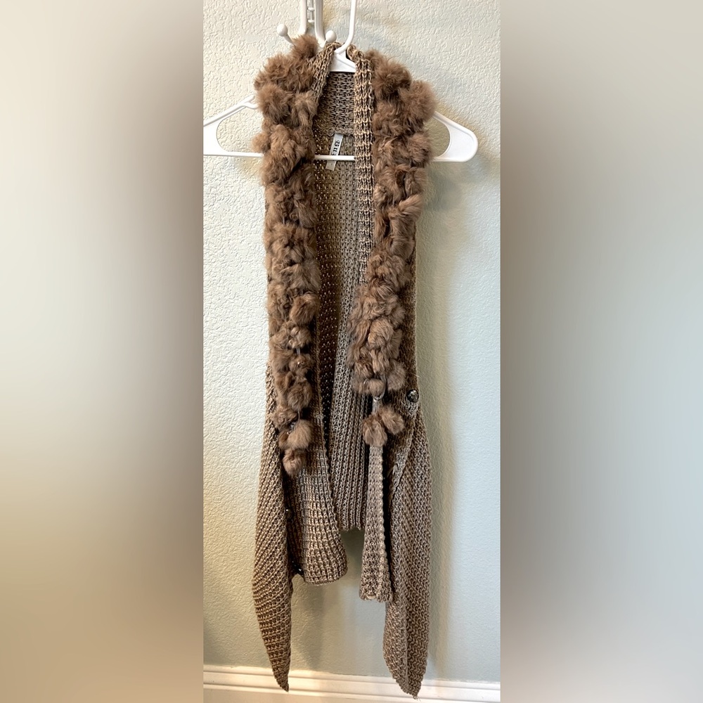Elegant Brown Knit Cardigan‎ with Fur Trim OS *missing one button*